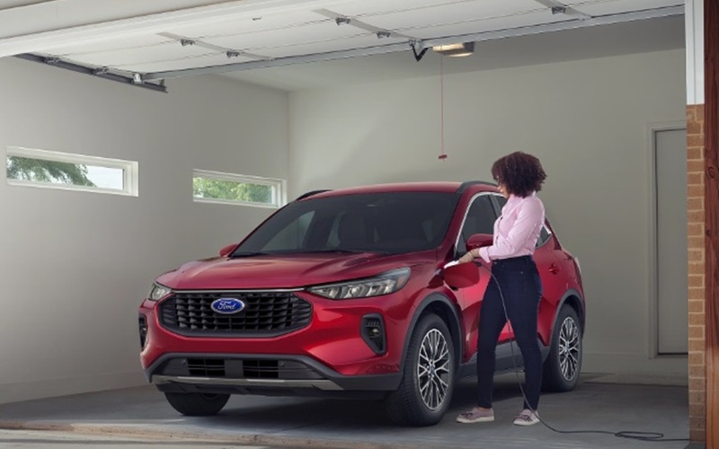 2025 Red Ford Escape